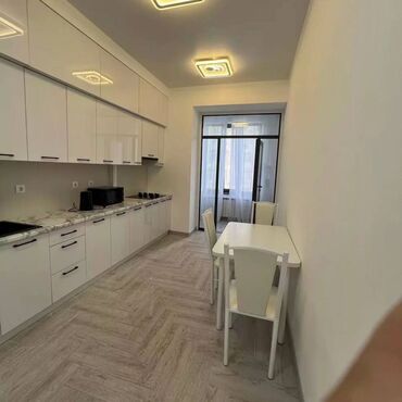 долгосрочные квартиры в бишкеке: 1 комната, 52 м², Элитка, 4 этаж, Евроремонт