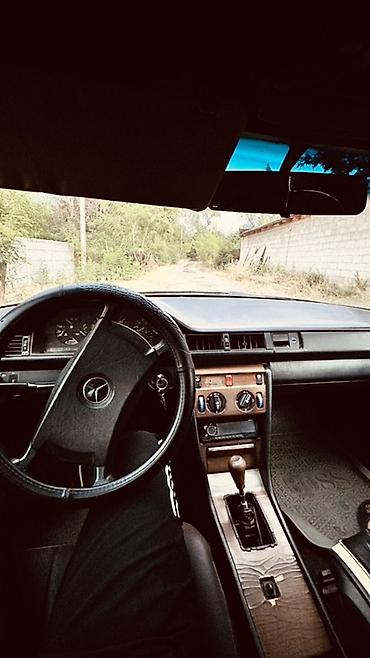 пасат ауди: Mercedes-Benz W124: 1988 г., 2 л, Автомат, Бензин, Седан — 3