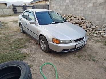 авто с газом: Honda Accord: 2001 г., 1.8 л, Автомат, Бензин, Седан