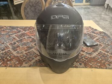 Yağlar və avtokimyəvi maddələr: DFG tam üzlü motosiklet dəbilqəsi - Korpus: mat qara rəngli