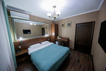 Отели и хостелы: Продается отель в городе Бишкек, расположенный по адресу улица Якова — 14