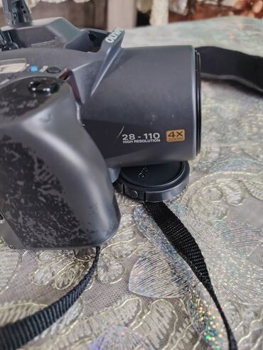 Fotokameralar: RETRO FOTOPARAT sadəcə batareya lazımdı qiyməti cixilib isdey — 10