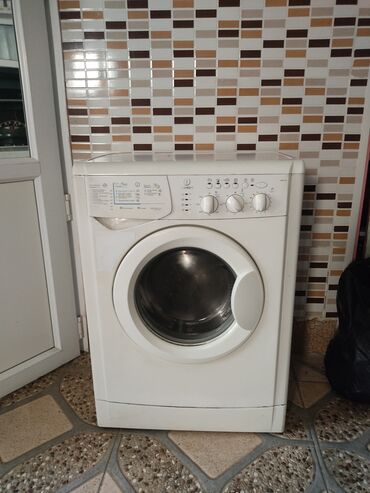 indesit soyuducu satilir: İndesit önyükləməli paltaryuyan maşın - Marka/model: Indesit (ön