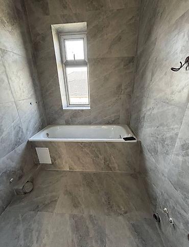 Үйлөрдү сатуу: 6 бөлмө жана андан көп, 170 м², 3 соток, Бишкек, Менчик ээси — 4