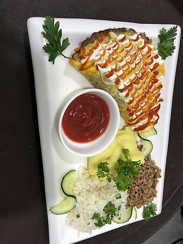 Повара: Ющю работу . Повар универсал.Стаж имеется.
С ежедневным расчётом — 22