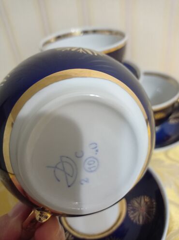 Наборы посуды: Фарфор, крытье, роспись золотом, ручная работа, глубокий кобальт — 4