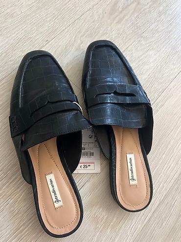 mango 36: Босоножки, 37, Stradivarius, Новый, цвет - Черный, Самовывоз — 2