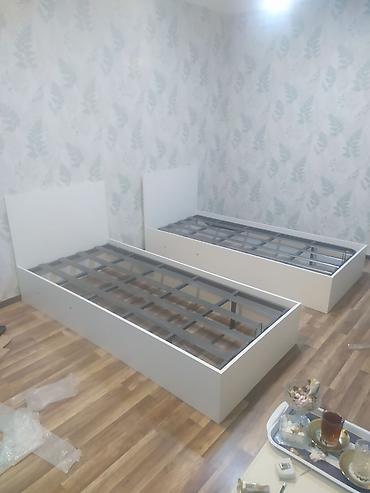 Çarpayılar: İki ədəd tək nəfərlik qaldırılan baza çarpayı - Ölçü: tək nəfərlik — 2