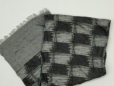 ysl czapka: Scarf, Female, condition - Good