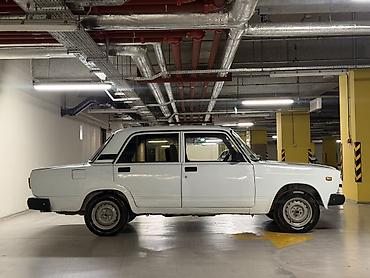 VAZ (LADA): VAZ 2107 “Classic” sedan - Kuzov: 4 qapılı, ağ rəng, sadə və düz — 17