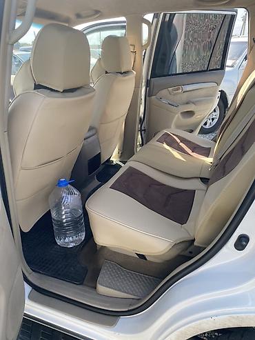 жак бу: Toyota Land Cruiser Prado: 2003 г., 0.3 - engine capacity л, Кол менен иштөөчү, Дизель, Жол тандабас — 2