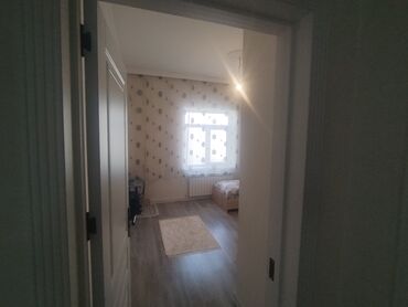 Həyət evləri və villaların satışı: 4 otaqlı, 195 kv. m, Kredit var, Orta təmir — 15