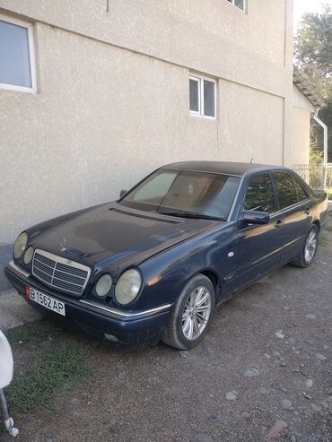 Mercedes-Benz: Mercedes-Benz 280: 1996 г., 2.8 л, Механика, Бензин, Седан