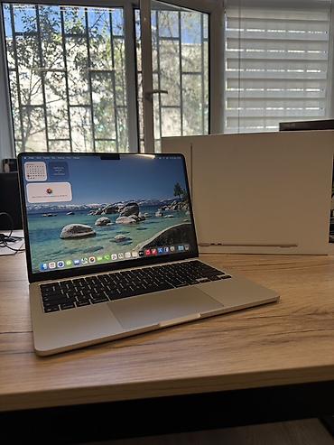 macbook 2008: Apple MacBook Air 13.6" M5 цвет Starlight. 16 GB 512 SSD Активация — 1