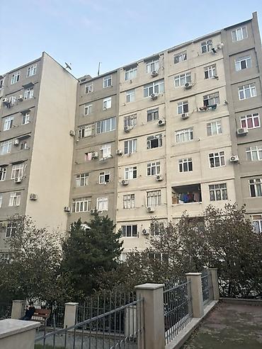 eksperimental binalar: Bakı, 4-cü mikrorayon, 3 otaqlı, Köhnə tikili, m. Memar Əcəmi, 65 kv. m — 1