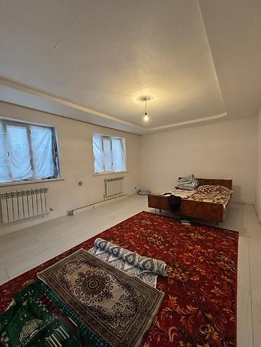 Кыймылсыз мүлк: Продаётся дом в районе ТЭЦ-2. * Площадь дома — 130 м² * Участок — 4 — 6