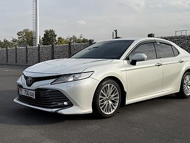 55 европеец: Toyota Camry: 2018 г., 2.5 л, Автомат, Бензин, Седан — 2