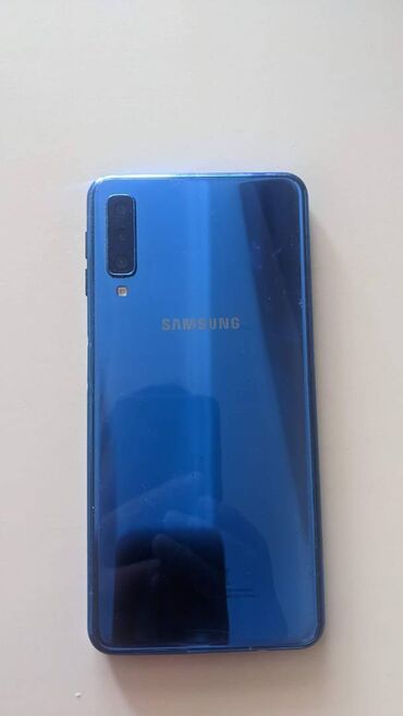 телефон сломанный: Samsung Galaxy A7 2018, Б/у, 64 ГБ, цвет - Синий, 2 SIM