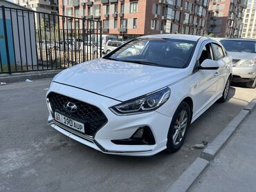 сдается авто последующим выкупом: Ижарага берем Hyundai Sonata такси үчүн, Узак мөөнөткө, | Күрөө, Айдоочулук күбөлүгүк, Мотор оңдоо арендага берүүчүдөн
