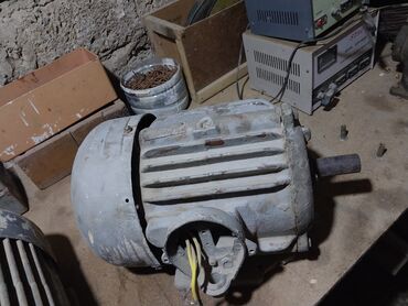 Reduktorlar: Sənaye elektrik mühərrikləri və reduktor komplekti - Şəkillərdə olan — 8