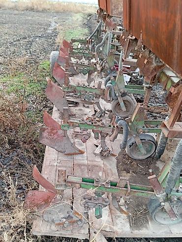 Тракторы МТЗ (Беларус): Модель: 1221, Б/у, 2010 г., Трактор с другими агрегатами — 8