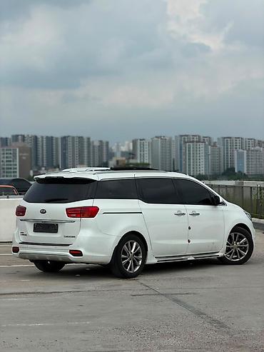 karnival: Kia Carnival: 2020 г., 2.2 л, Автомат, Дизель, Минивэн — 8