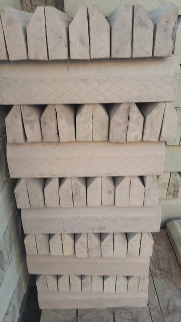 Ağlay: Aglay Ve Tamet Daşlarinin Satişi Bir Başa Sexde — 23