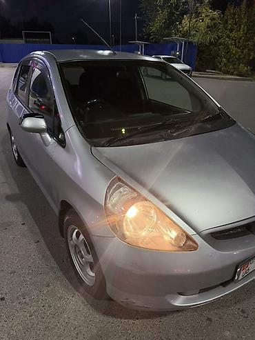 бампер лачети: Honda Fit: 2003 г., 1.3 л, Автомат, Бензин, Хэтчбэк — 4