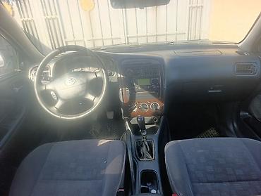 маши: Toyota Avensis: 2000 г., 2 л, Механика, Дизель, Седан — 3