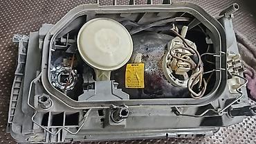w211 задний бампер: Пара передних фар Bosch для Mercedes-Benz W124 — 2