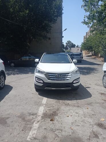 Hyundai: Hyundai Santa Fe: 2.4 l | 2013 il Krossover