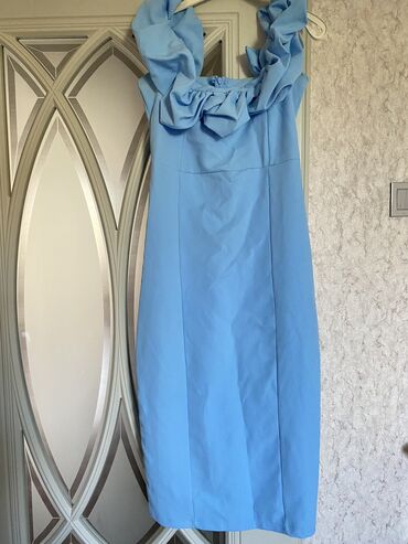 mavi donlar: Вечернее платье, Миди, L (EU 40)