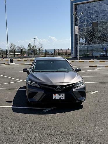 шинен: Toyota Camry: 2018 г., 2.5 л, Автомат, Бензин, Седан — 2