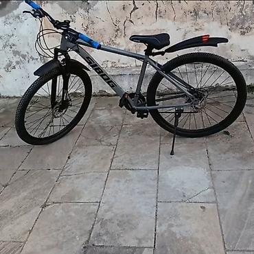motorlu velosiped satilir: Bomba kimi velodur 200 azn 051 797 26 99 — 1