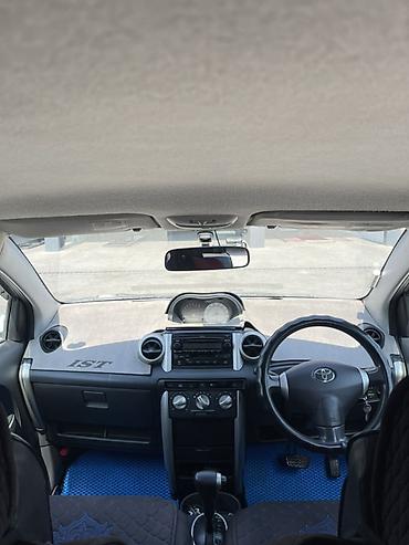 машина ист: Toyota Ist: 2003 г., 1.3 л, Автомат, Бензин, Хэтчбэк — 8