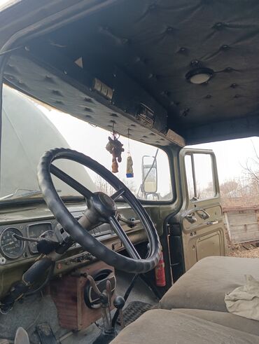 Грузовики: Грузовик, ЗИЛ, Б/у at lalafo.kg — 2 Грузовики: Грузовик, ЗИЛ, Б/у — 2