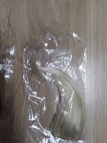 Perike i klipse: Prodajem razne šiške,prirodne i veštačke,kratke i dugačke . sve su na lalafo.rs — 5 Perike i klipse: Prodajem razne šiške,prirodne i veštačke,kratke i dugačke . sve su — 5