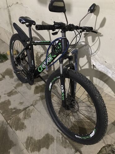 Şəhər velosipedləri: Yeni Şəhər velosipedi Adidas, 29", sürətlərin sayı: 7, Ünvandan götürmə