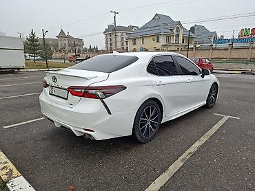 kamri 75: Toyota Camry: 2021 г., 2.5 л, Автомат, Бензин, Седан — 3