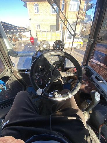 Тракторы МТЗ (Беларус): Модель: 1221, Б/у, 2010 г., С пресс-подборщиком — 5