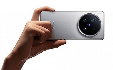 i bus: Vivo X200 Ultra - Фотосистема ZEISS: крупный круглый модуль с тремя — 2