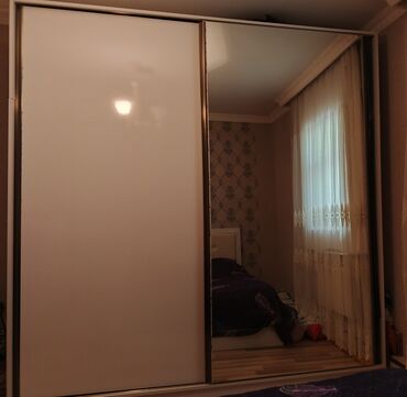 Mebel: İşlənmiş, 2 qapılı Düz dolab, Qarderob, paltar dolabı