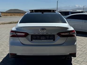 corolla 2016: Toyota Camry: 2019 г., 0.5 л, Автомат, Бензин — 6