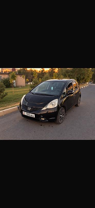 скупка авто: Honda Jazz: 2009 г., 1.4 л, Робот, Бензин, Хэтчбэк — 1