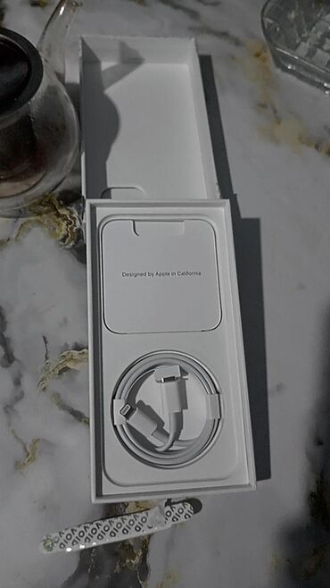 apple watch series 1: IPhone 14, Новый, 128 ГБ, Midnight, Зарядное устройство, 100 %