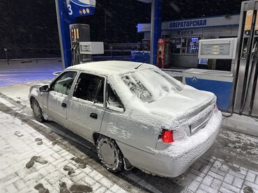 Daewoo: Daewoo Nexia: 2011 г., 1.5 л, Механика, Бензин, Седан — 8
