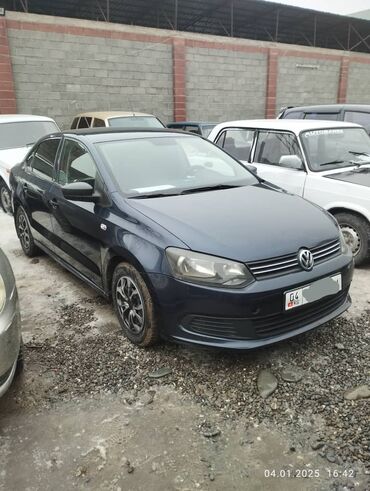 гигант 6 куб: Volkswagen Polo: 2014 г., 1.6 л, Механика, Бензин, Седан