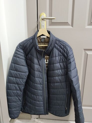 купить качественную мужскую зимнюю куртку: Куртка XL (EU 42)