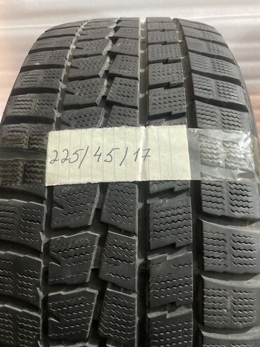 Шины: Шины 225 / 45 / R 17, Зима, Б/у, Комплект, Легковые, Япония, Dunlop