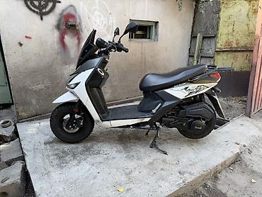 телескопический погрузчик: Скутер Benelli 180 куб новый мотор тикеры Benelli на кожухе вариатора) — 1